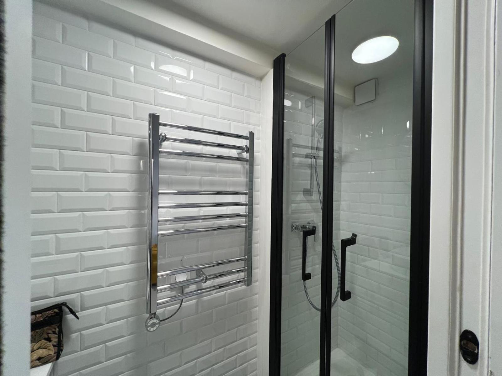 Appartement Design Quartier Montmartre-Sacre-Coeur! Paris Xviiie מראה חיצוני תמונה